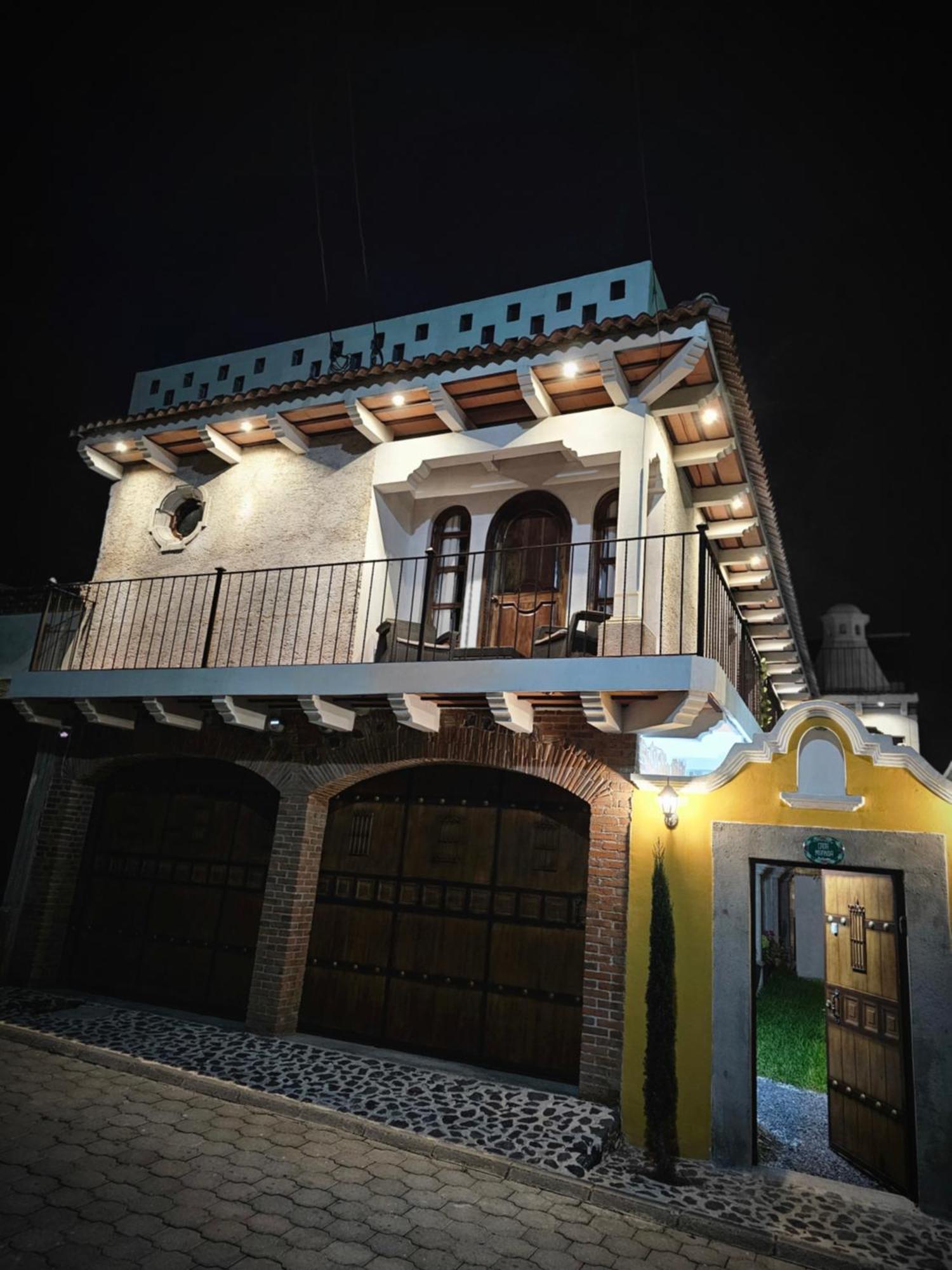 Отель Casa Miranda Антигуа-Гватемала Экстерьер фото